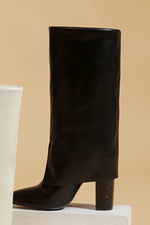  Fashionable One-Legged Chunky Heel Pointed Toe Cuffed Boots